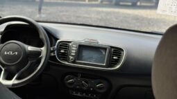 
										Kia Soluto full									