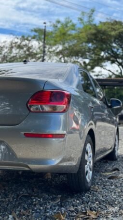Kia Soluto