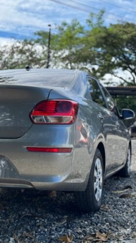 Kia Soluto