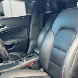
										Mercedes-Benz class 180 full									