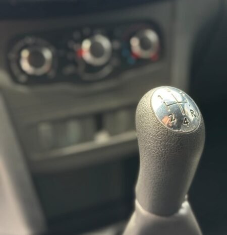
								Renault Stepway full									