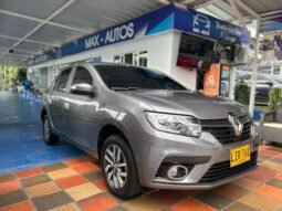 Renault Logan Intens