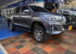 
										Toyota hilux revo 4×4 full									