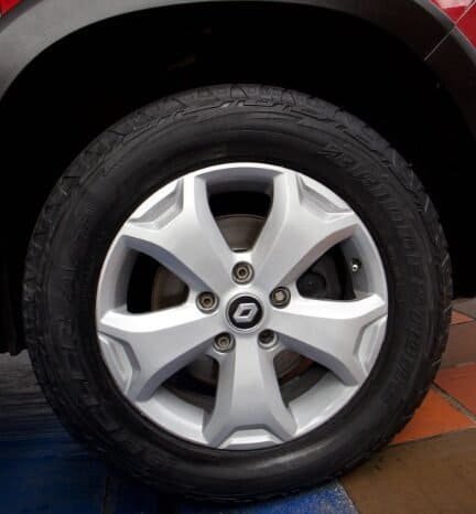 
Renault Duster Intens full									