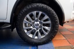 
										Toyota fortuner srv full									
