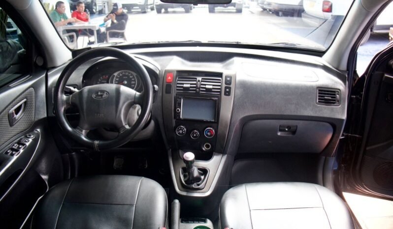 
								Hyundai TUCSON full									