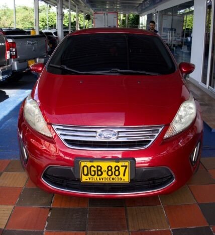 
								Ford Fiesta SE full									