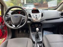 
										Ford Fiesta SE full									