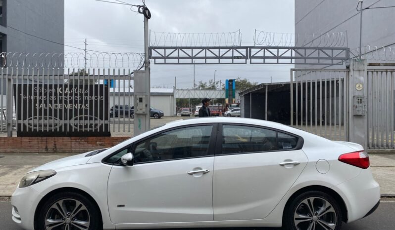 
								Kia Cerato Pro full									