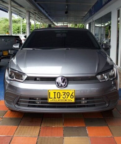 
								Volkswagen Polo full									