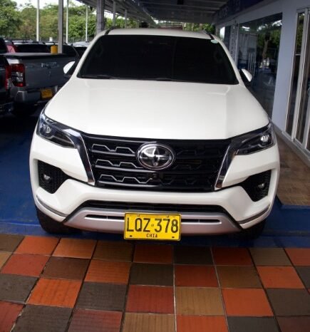 
								Toyota fortuner srv full									