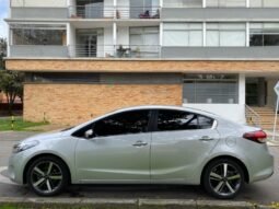 
										Kia Cerato Pro full									