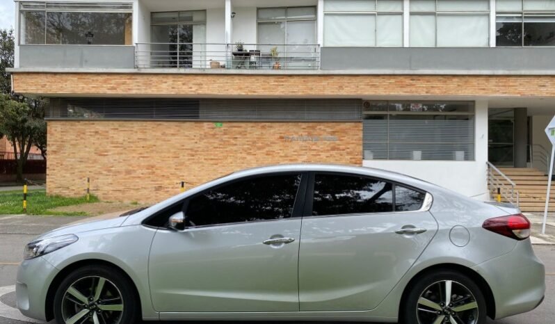 
								Kia Cerato Pro full									