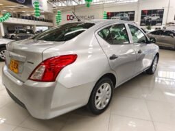 Nissan Versa