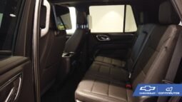 
										Chevrolet Tahoe full									