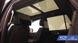 
										Chevrolet Tahoe full									