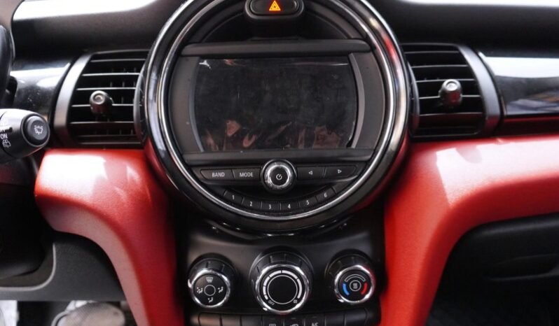 
								Mini Cooper F56 COUPE full									