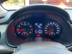 
										Kia Rio Zenith full									