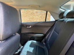 
										Kia Rio Zenith full									
