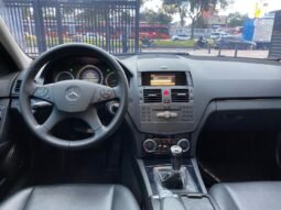 
										Mercedes-Benz C 180 full									