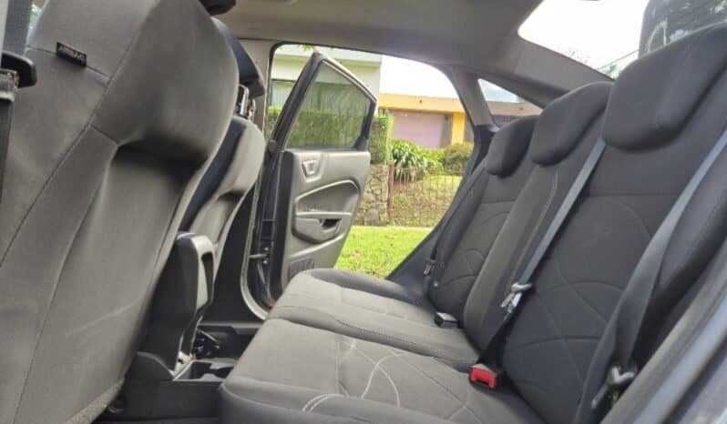 
Ford ford fiesta se full									