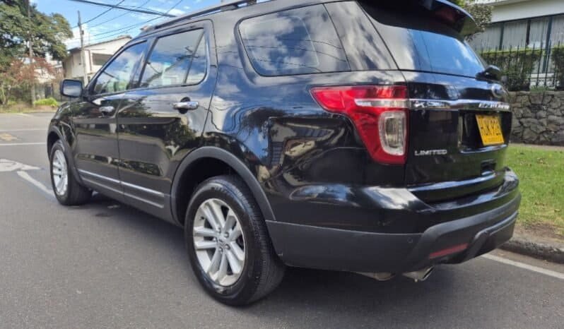 
Ford explorer xlt full									