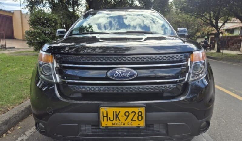 
Ford explorer xlt full									