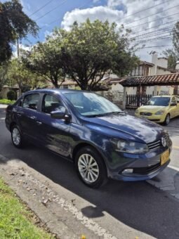 
Volkswagen Voyage full									