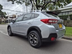 
										subaru Xv 2.0 full									