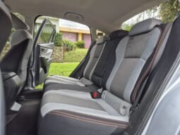 
										subaru Xv 2.0 full									