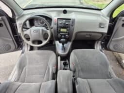 
Hyundai tucson at full									