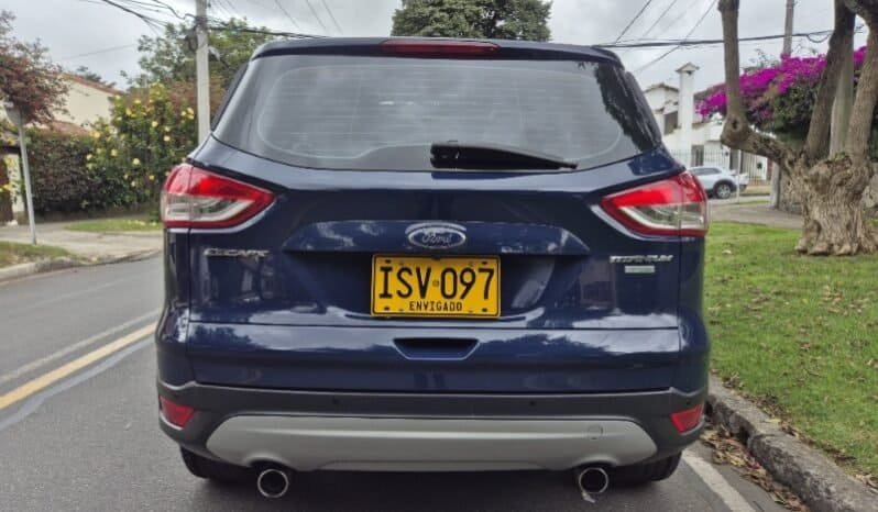 
Ford Escape SE full									