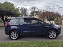 
Ford Escape SE full									