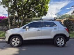 
Chevrolet Tracker LTZ full									