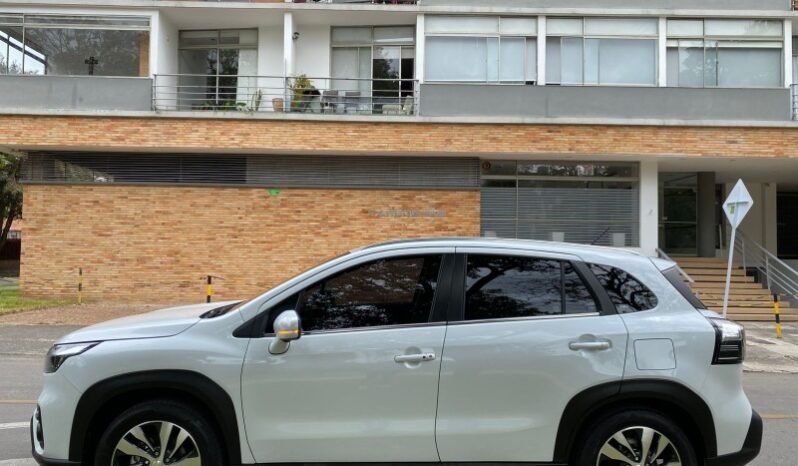 
								Suzuki S-cross full									