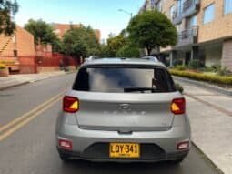 
Hyundai venue premium full									