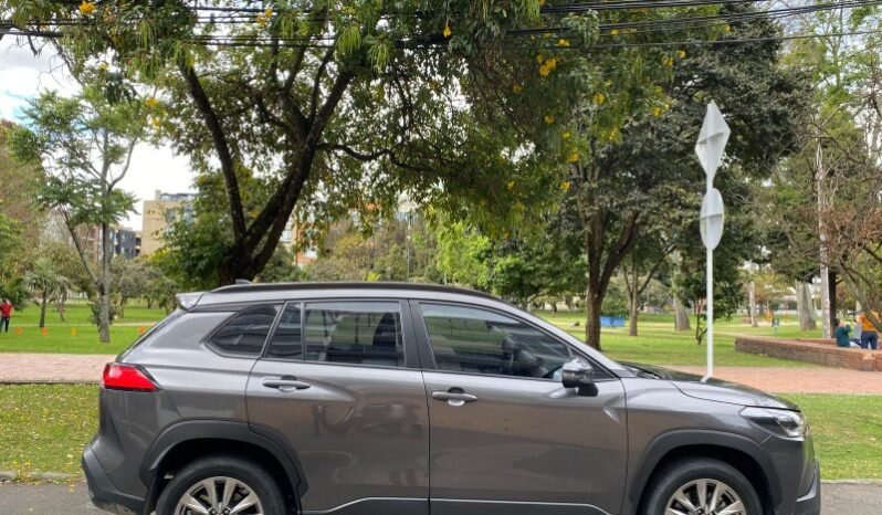 
								Toyota Corolla Cross full									