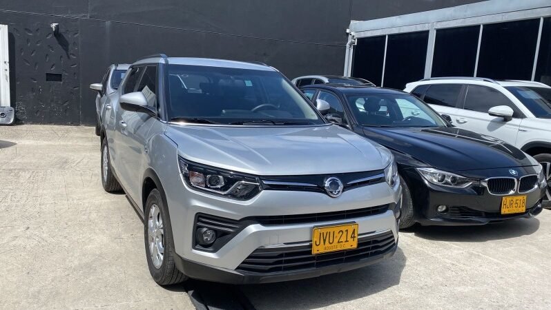 
								ssangyong tivoli full									