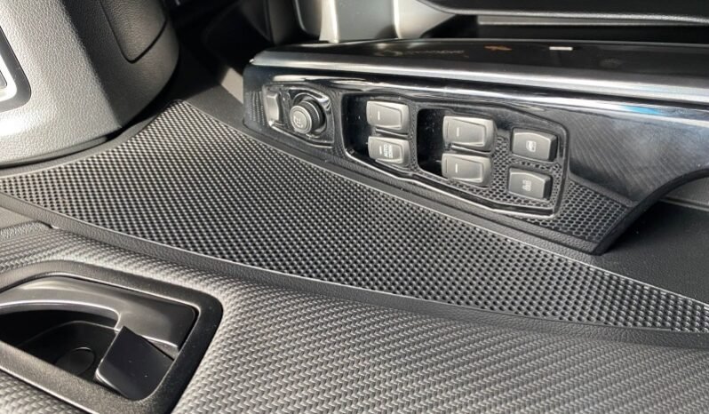
								ssangyong tivoli full									