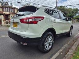 Nissan QASHQAI MT