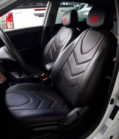 
								Hyundai Accent full									