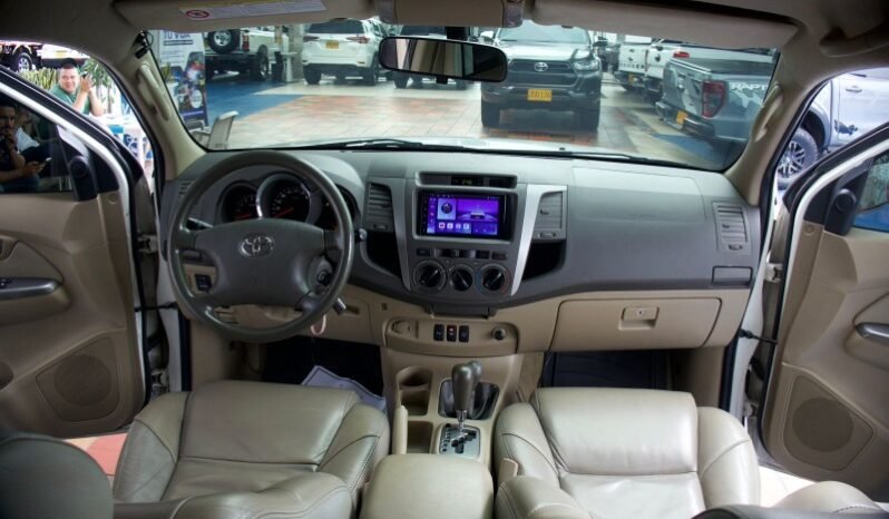 
								Toyota Fortuner full									