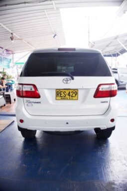 
										Toyota Fortuner full									