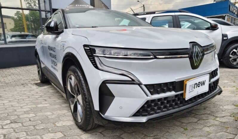 
Renault MEGANE E TECH full									