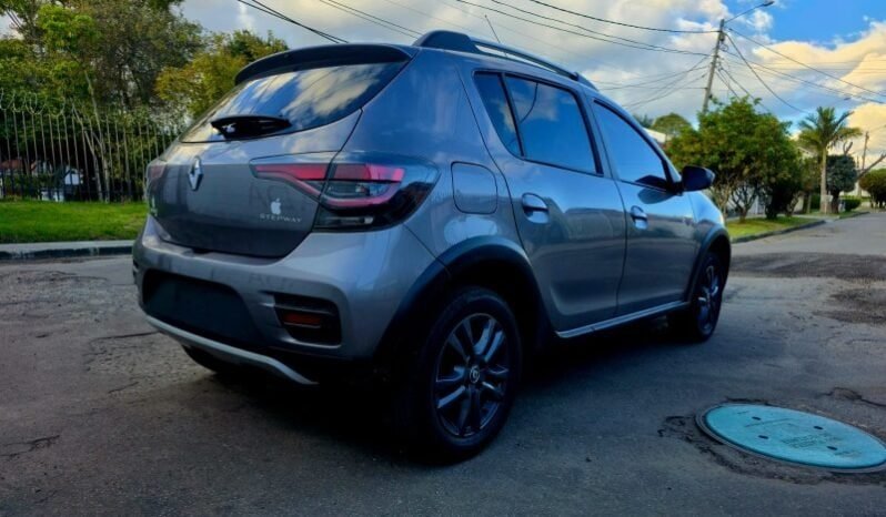 
Renault Sandero Stepway full									