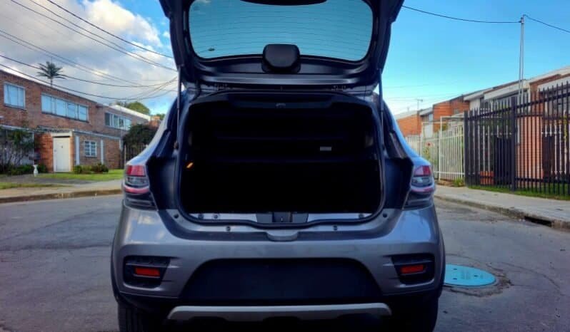 
Renault Sandero Stepway full									