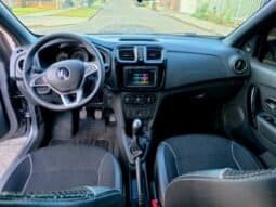
Renault Sandero Stepway full									