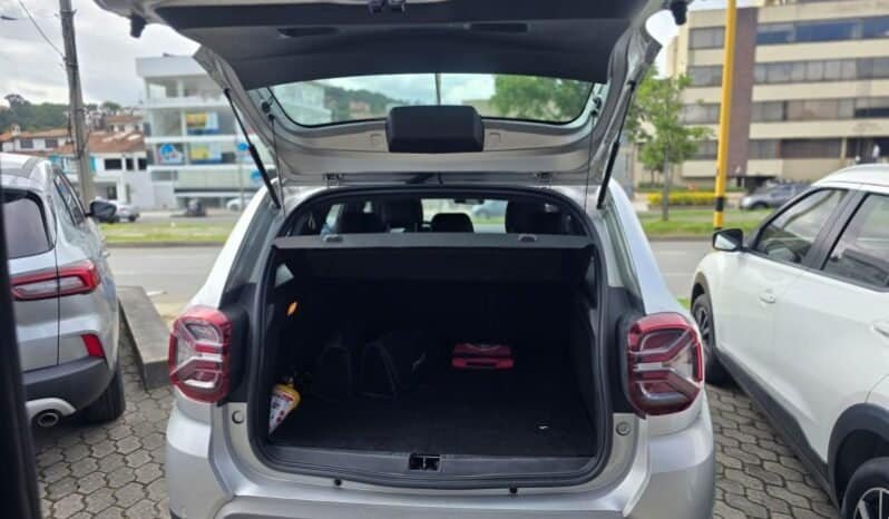 
Renault Duster Iconic full									