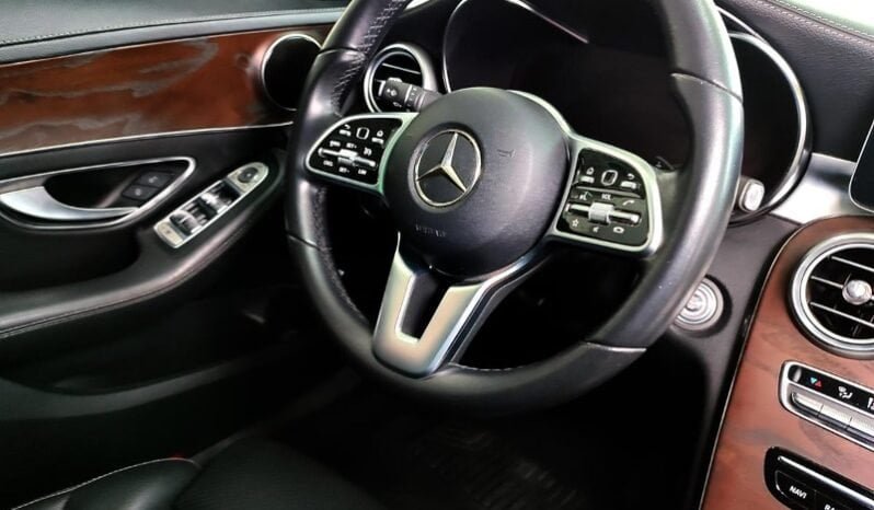 Mercedes-Benz C 200 full