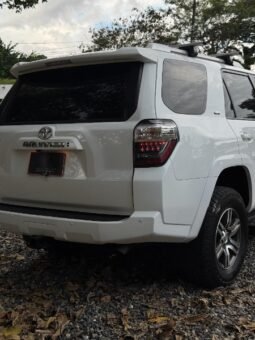 Toyota 4 RUNNER